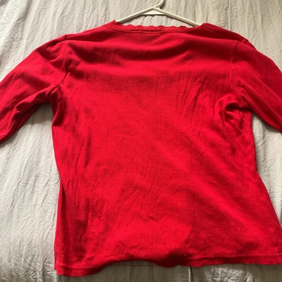 Red top - Picture 2 of 2